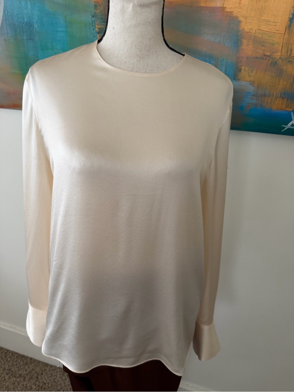Vince Silk Cream Blouse Long Sleeve Crew Neck Back Zip S